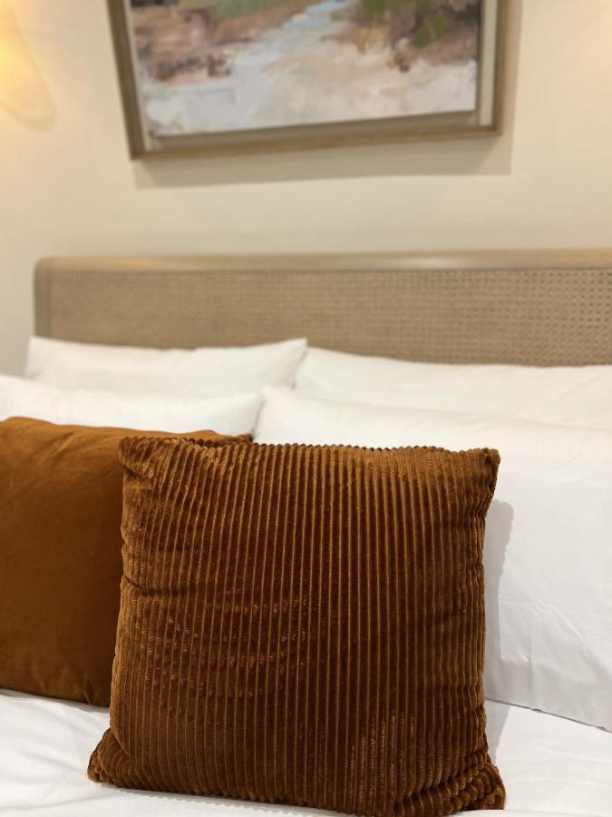 St Duthus Villa Guesthouse Tain Buitenkant foto