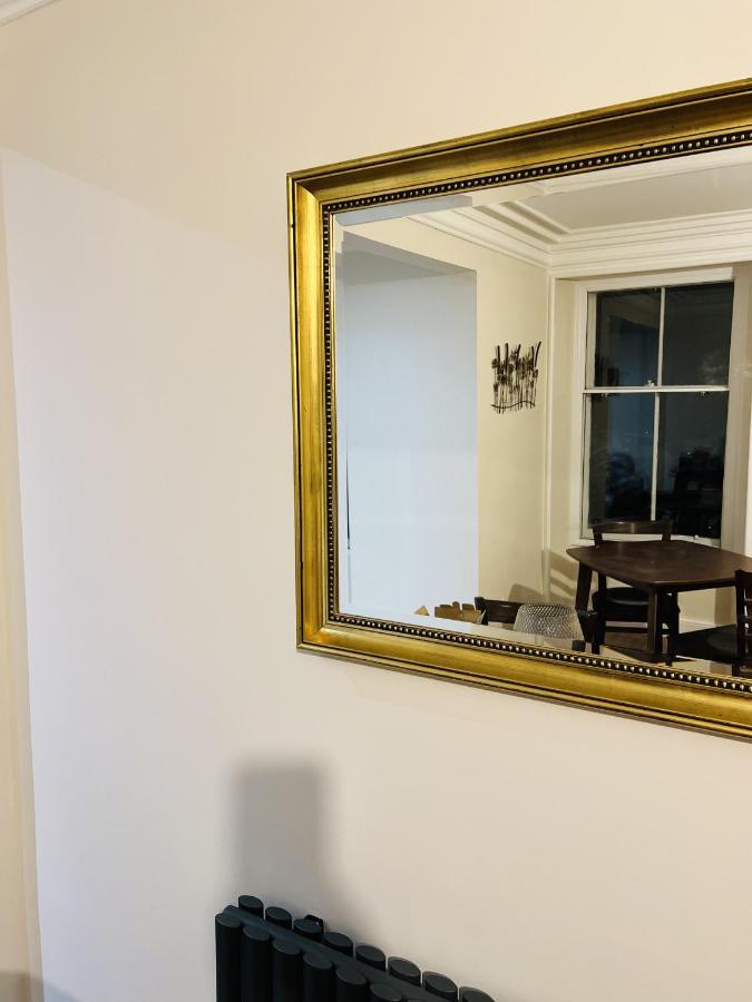 St Duthus Villa Guesthouse Tain Buitenkant foto